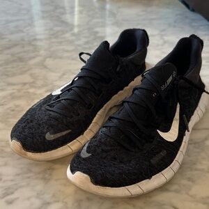 Nike Black and White Athletic Shoes